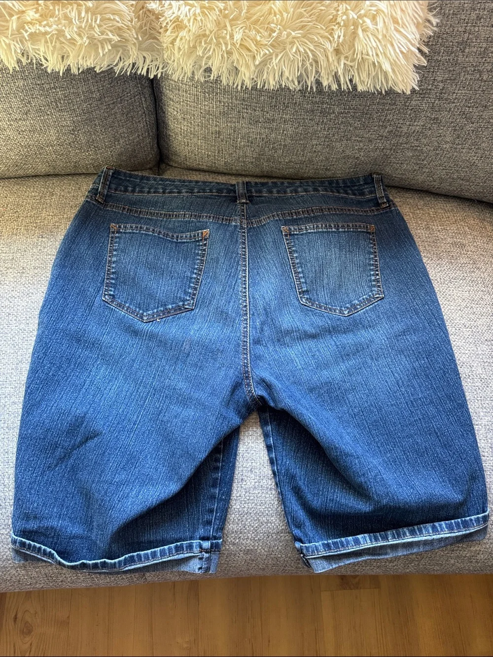 Gloria Vanderbilt Dark Blue Denim Bermuda Shorts